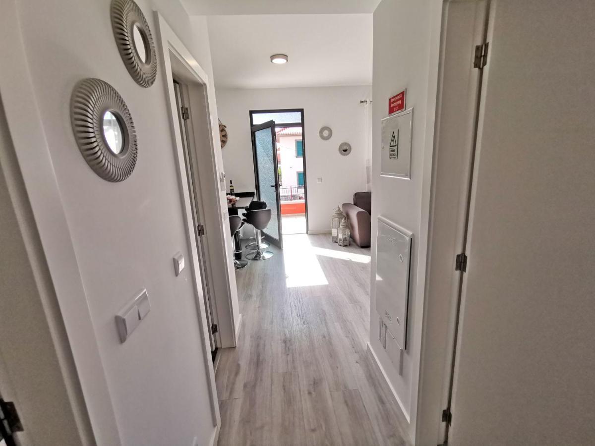 Charming Apartment In Funchal - Lazareto Luaran gambar