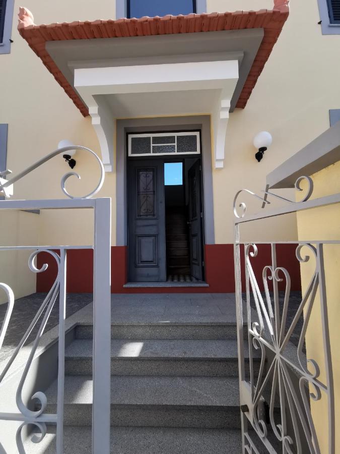 Charming Apartment In Funchal - Lazareto Luaran gambar