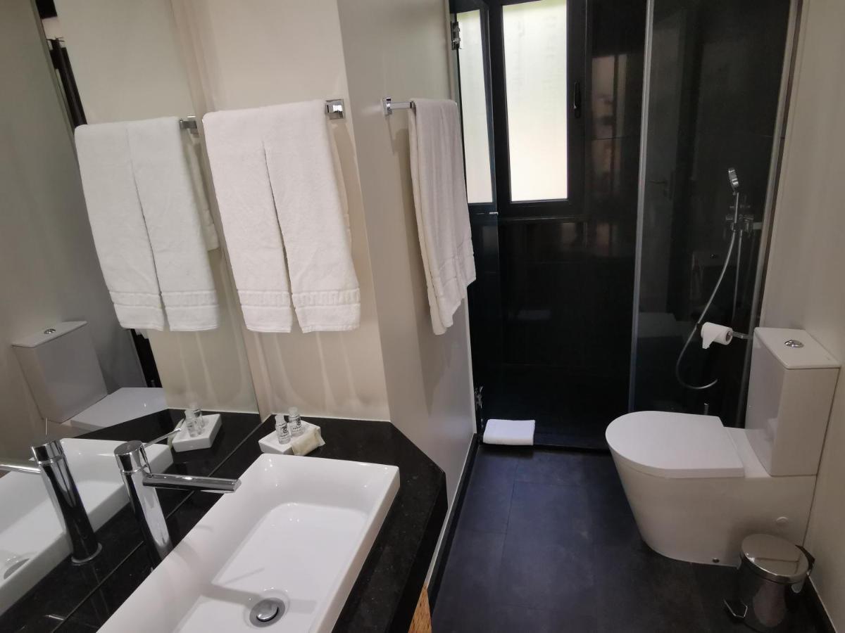 Charming Apartment In Funchal - Lazareto Luaran gambar