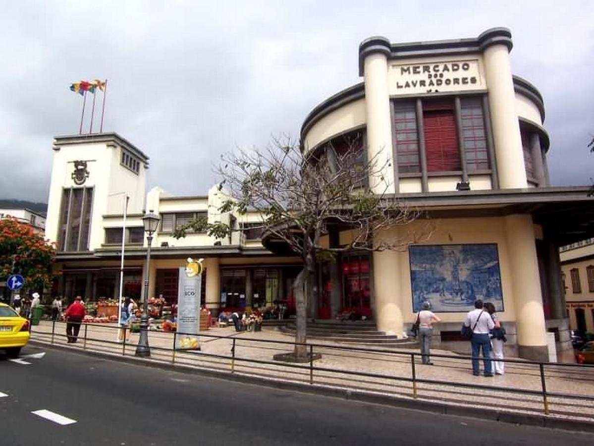 Charming Apartment In Funchal - Lazareto Luaran gambar